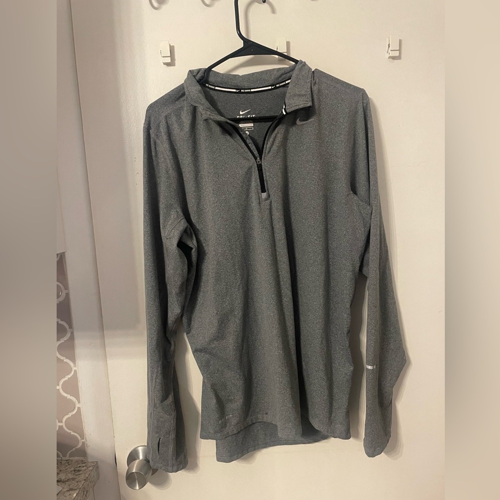 COPY - Nike size medium quarter zip